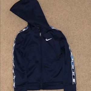 Nike 2 piece set for toddler boys